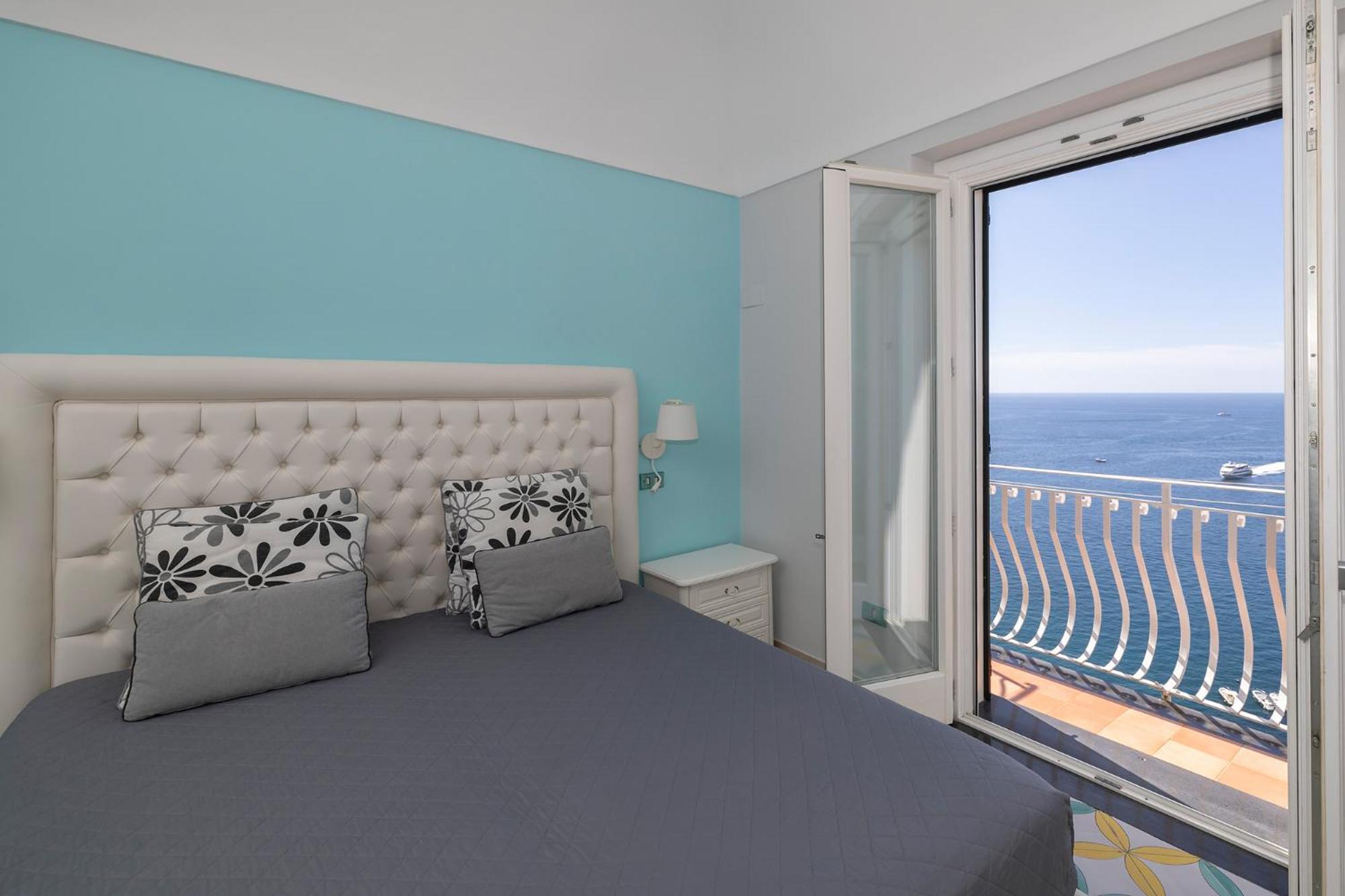 Apartments Amalfi Design Sea View Accessible By 250 Steps Ngoại thất bức ảnh