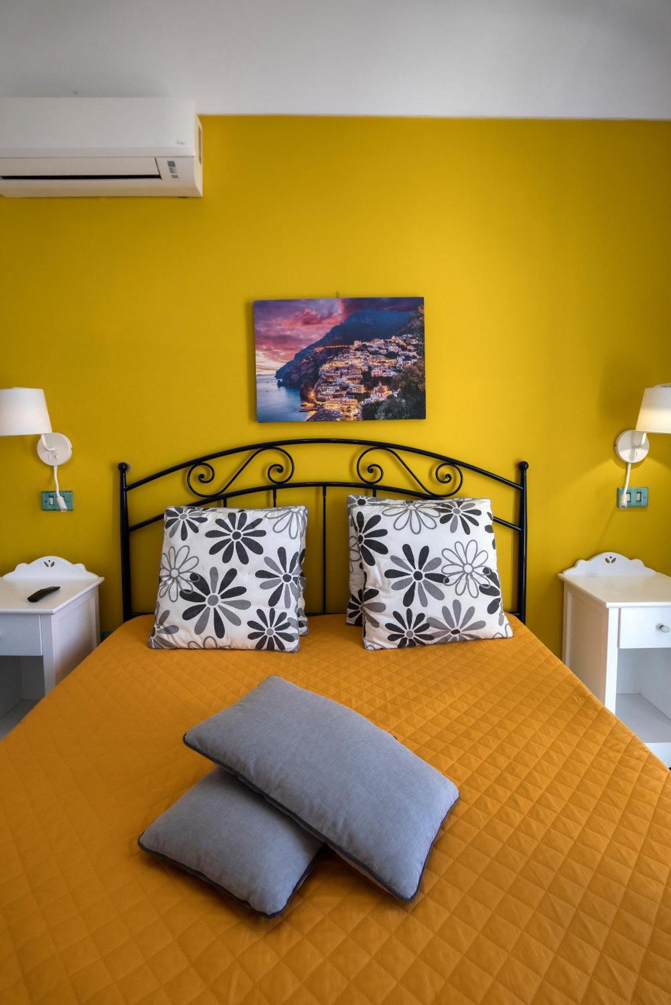 Apartments Amalfi Design Sea View Accessible By 250 Steps Ngoại thất bức ảnh