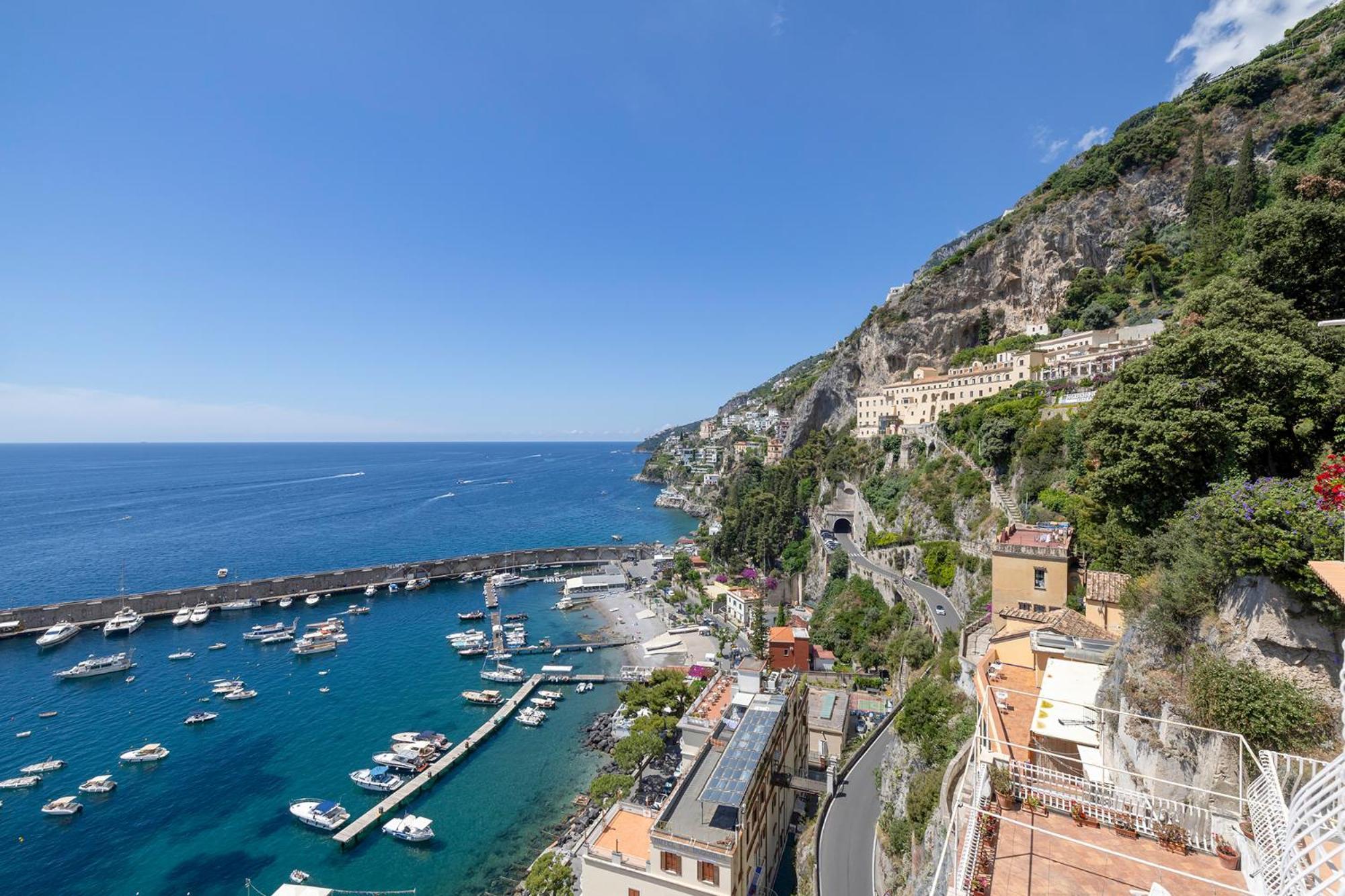 Apartments Amalfi Design Sea View Accessible By 250 Steps Ngoại thất bức ảnh