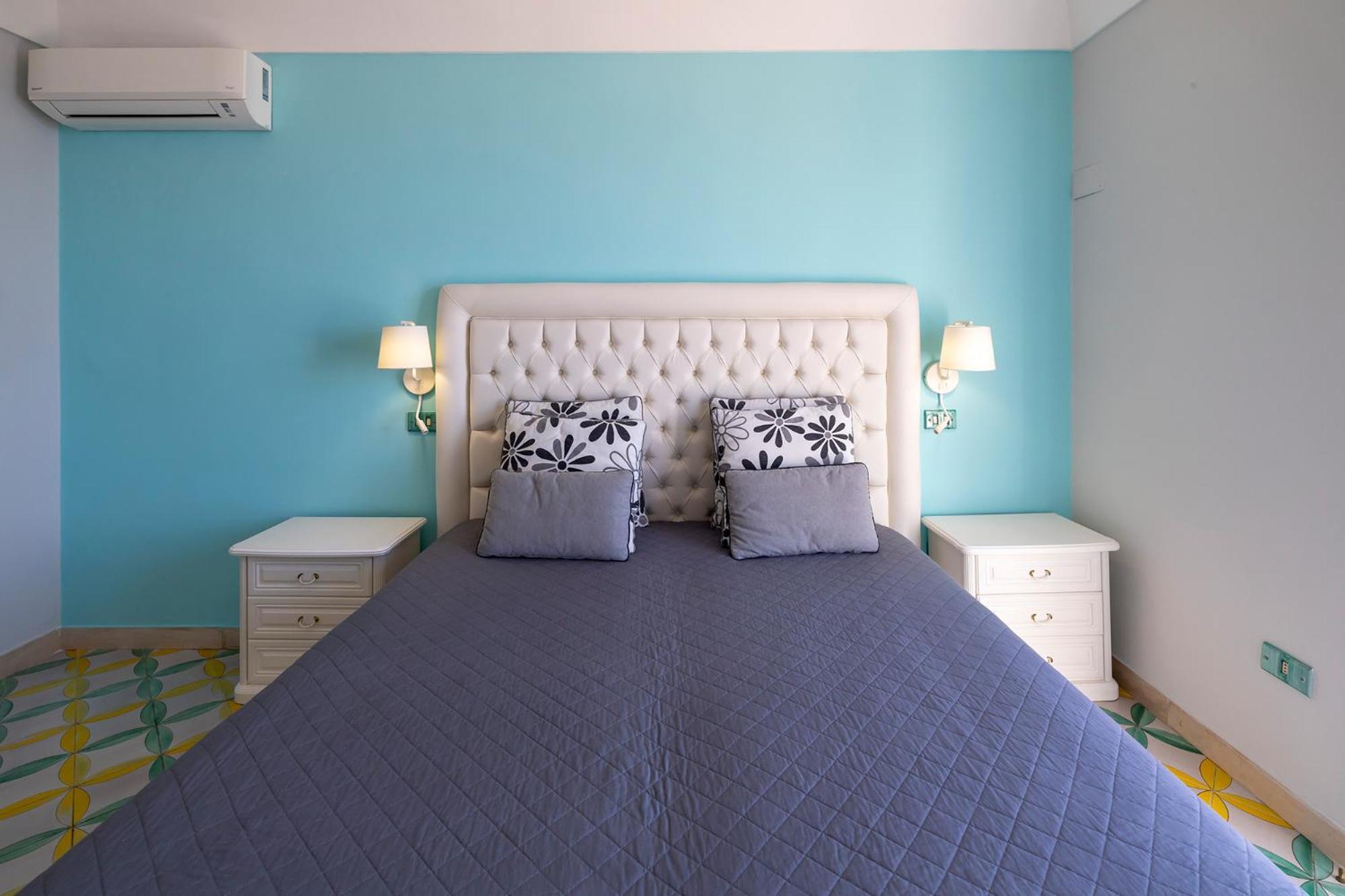 Apartments Amalfi Design Sea View Accessible By 250 Steps Ngoại thất bức ảnh